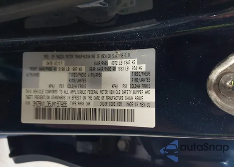 2018 Mazda Mazda3 Touring z USA, uszkodzony, nr VIN 3MZBN1L36JM167965